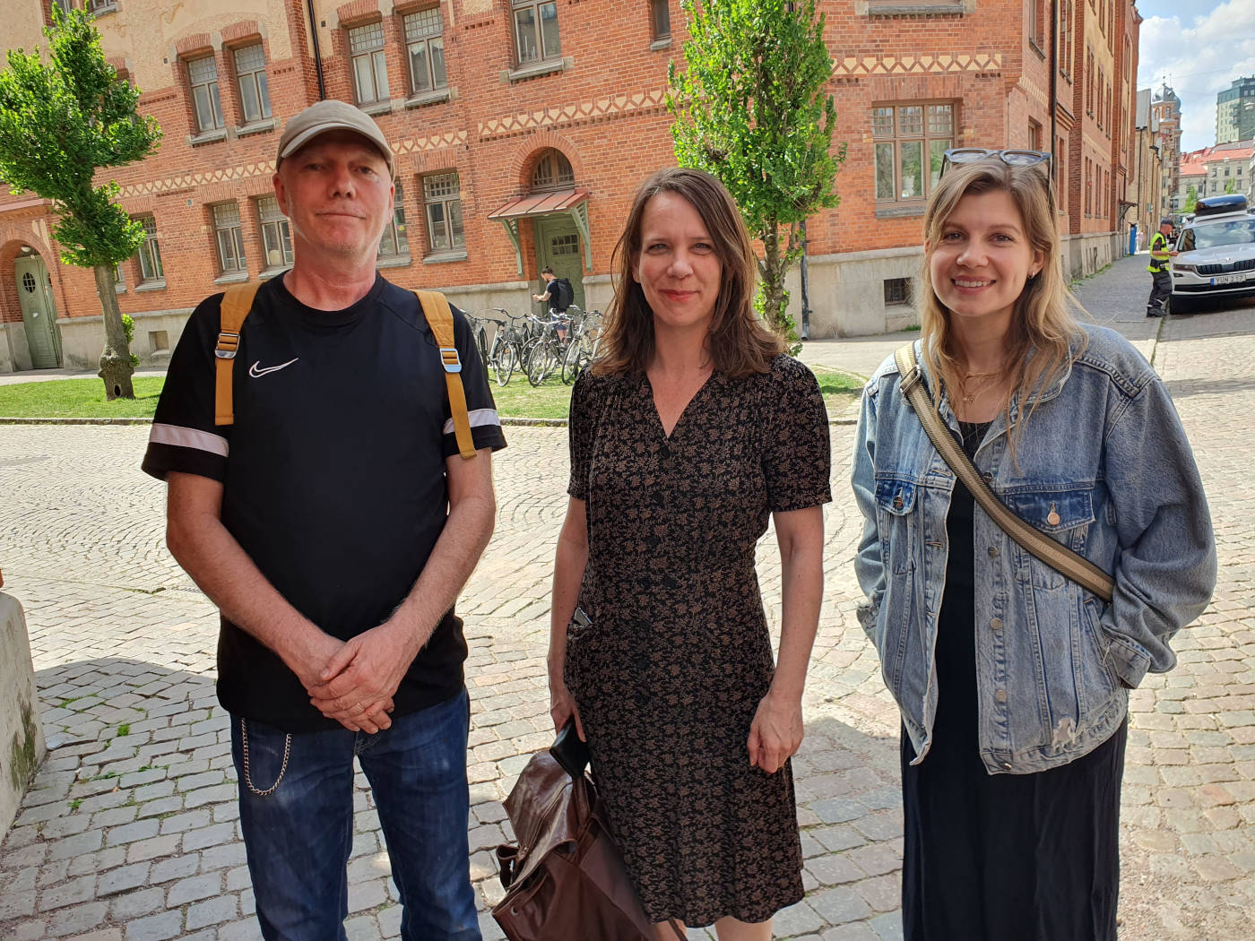 läsledarna, Andrea och Sofia från Göteborgs Litteraturhus, och Stefan från Sahlgrenska.
